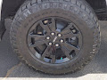2022 GMC Canyon 4WD AT4 w/Leather